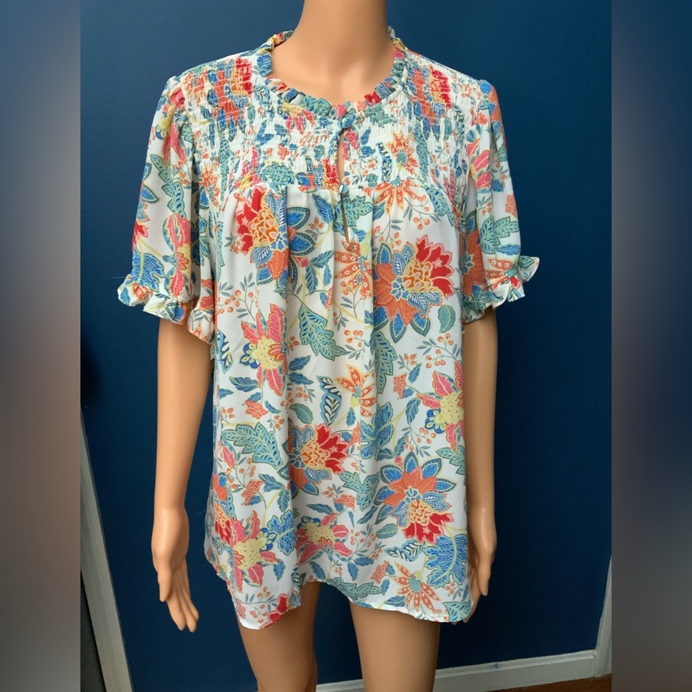Rose & Olive Multicolor Floral Smocked Short Sleeve Blouse
